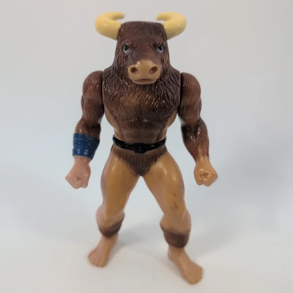 Vintage 1984 Crossbows‎ and Catapults Battling Giants Minotaur Figure